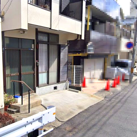 船寺通1丁目の玄関