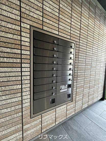 【その他共用部分】シャーメゾンガーデンズ岡本