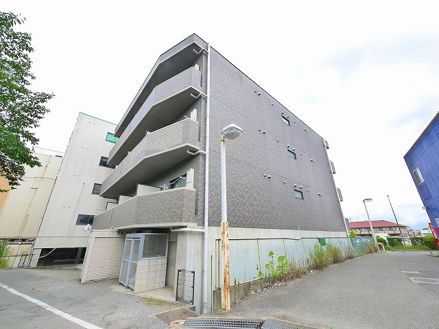 レオパレス佐保川