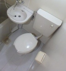 横浜市緑区白山１丁目の賃貸マンションのトイレ