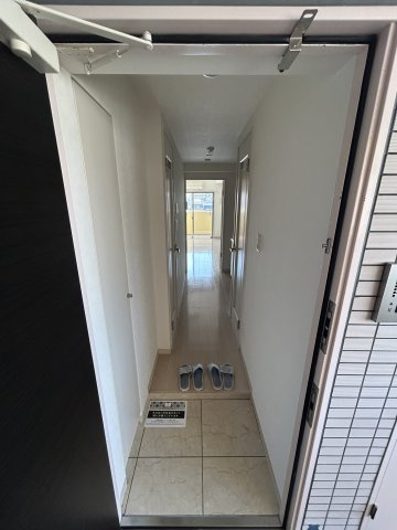 【玄関】ウエンズ神戸