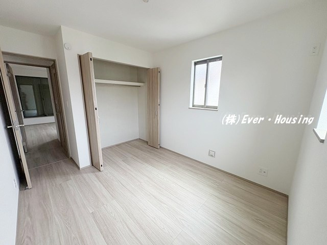 戸建 東村山市青葉町２丁目の収納