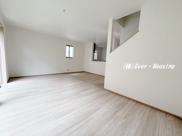 戸建 東村山市青葉町２丁目の居間・リビング