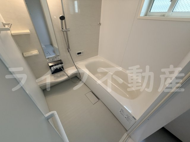 D-ROOM Yの浴室