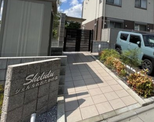 シェルルおおたかの森のエントランス