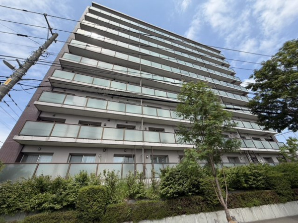 パシフィック西岡の画像