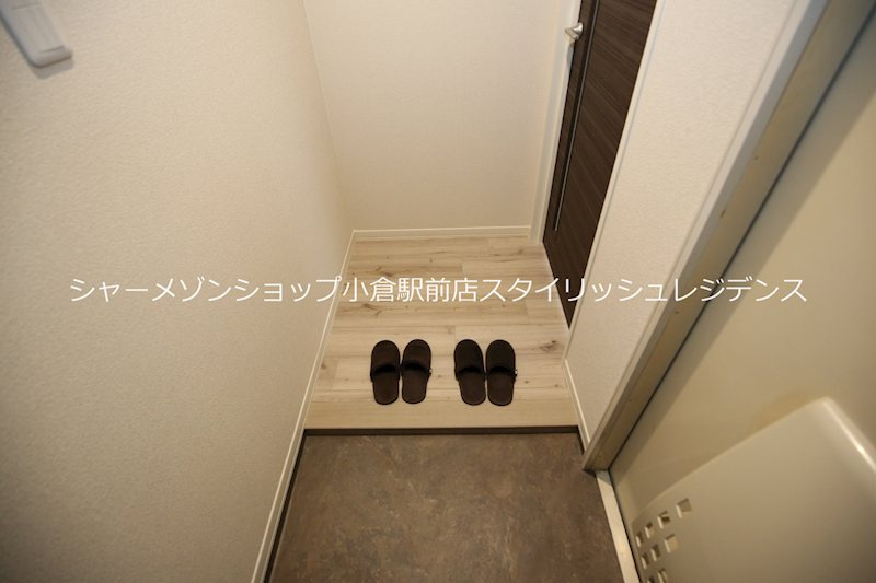 ヒルサイド都の玄関