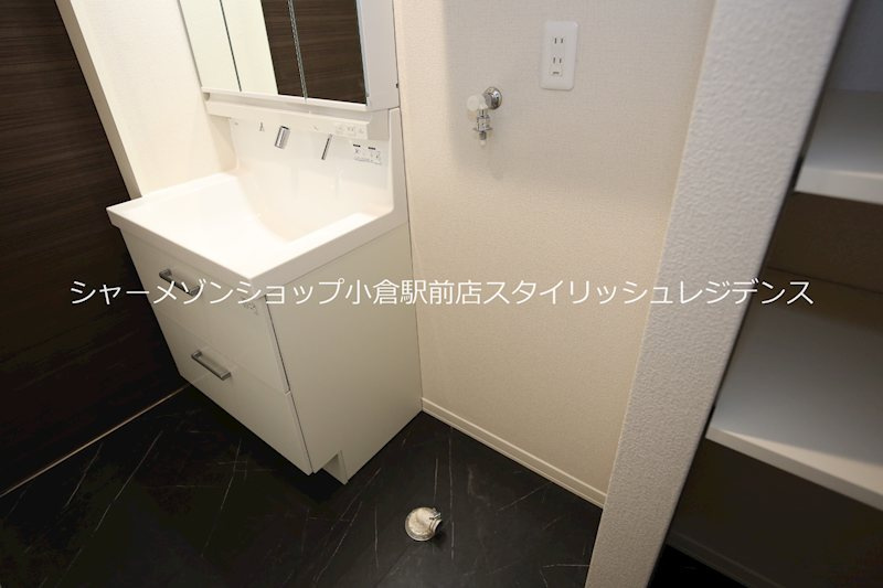 ヒルサイド都の洗面所