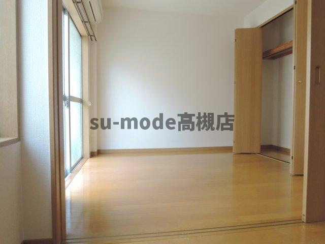 【寝室】
