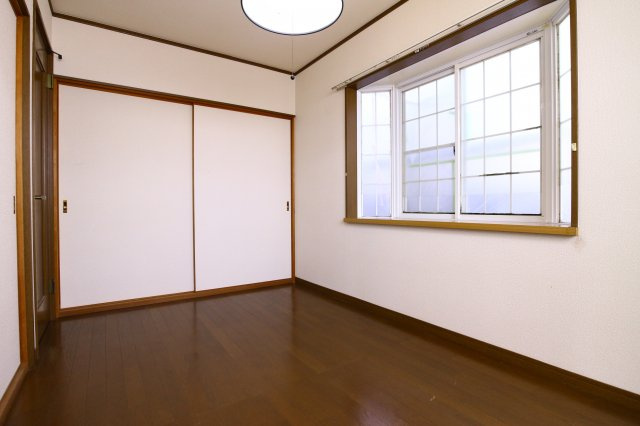 モントレ菅の台の寝室