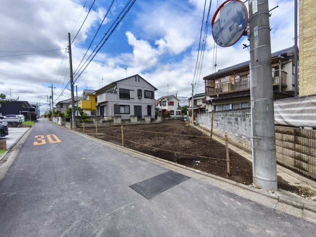 BLOOMING GARDEN　鴻巣市箕田の前面道路含む現地写真