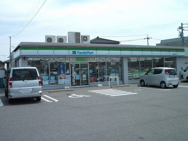 サンハイムピアⅠの周辺|ファミリーマート 西尾徳永東店まで550m