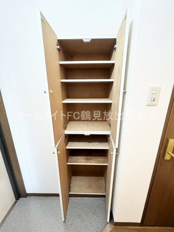 ミドルヴィレッジのその他