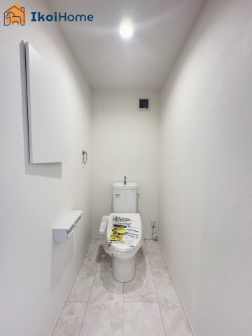 明石市二見町西二見　新築戸建のトイレ|【ホームページに現地動画掲載中】●年中無休：当日予約可●ウォシュレット、暖房便座標準装備。