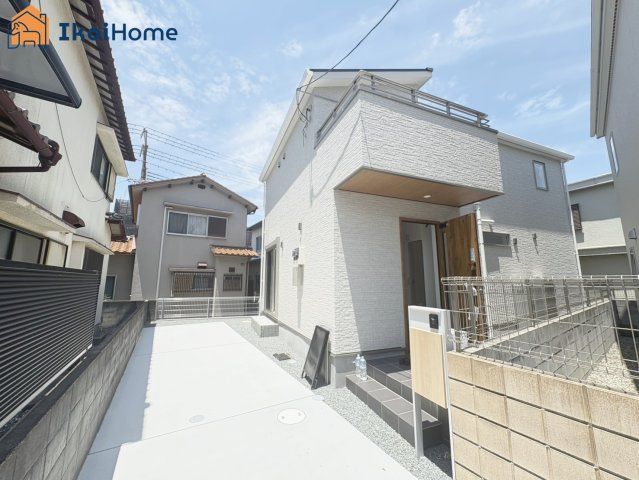 明石市二見町西二見　新築戸建の駐車場|【ホームページに現地動画掲載中】●年中無休：当日予約可●駐車スペースゆったり2台可能！