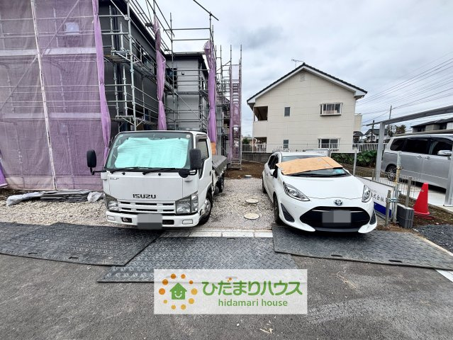 第2加須花崎　新築一戸建て　03　リーブルガーデンの駐車場|26/08/31　撮影