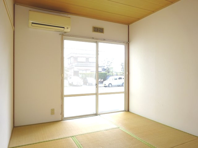 サンビレッジ桜馬場の和室