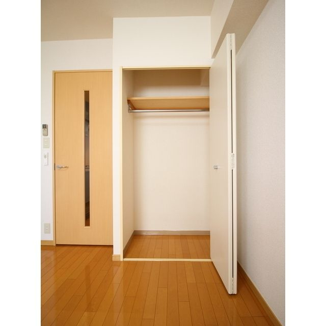 文京区関口１丁目の賃貸マンションの収納