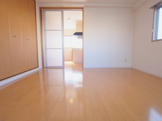 サニーフォート船越南の寝室