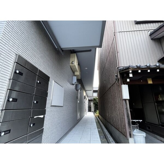 【エントランス】 | レナージュ
