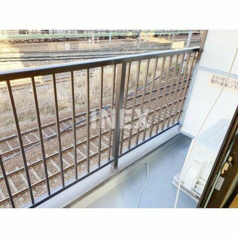 横浜市鶴見区生麦４丁目の賃貸マンションのバルコニー