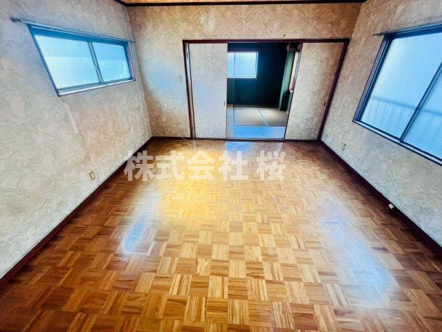 淀川区塚本４丁目　中古戸建の玄関