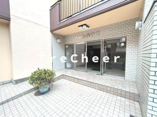【エントランス】 | ヘレンハウゼ