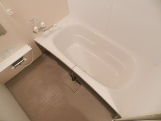 ハイム七の浴室