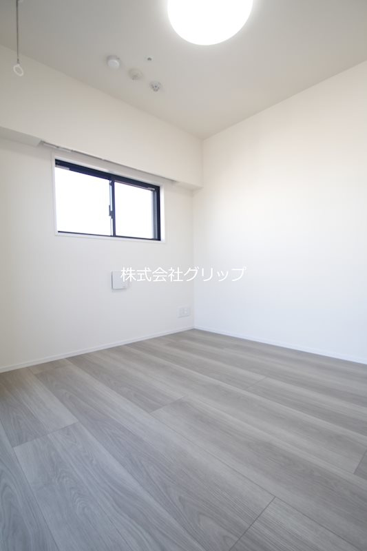 Le'a横濱サウスステージの洋室