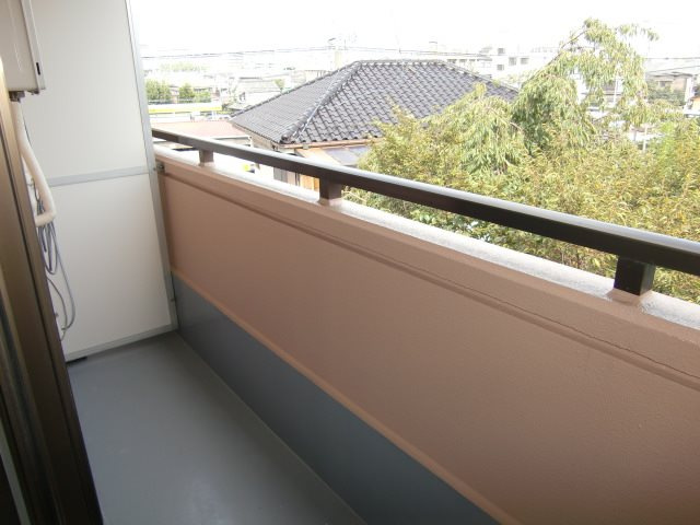 第2関根ビル のバルコニー