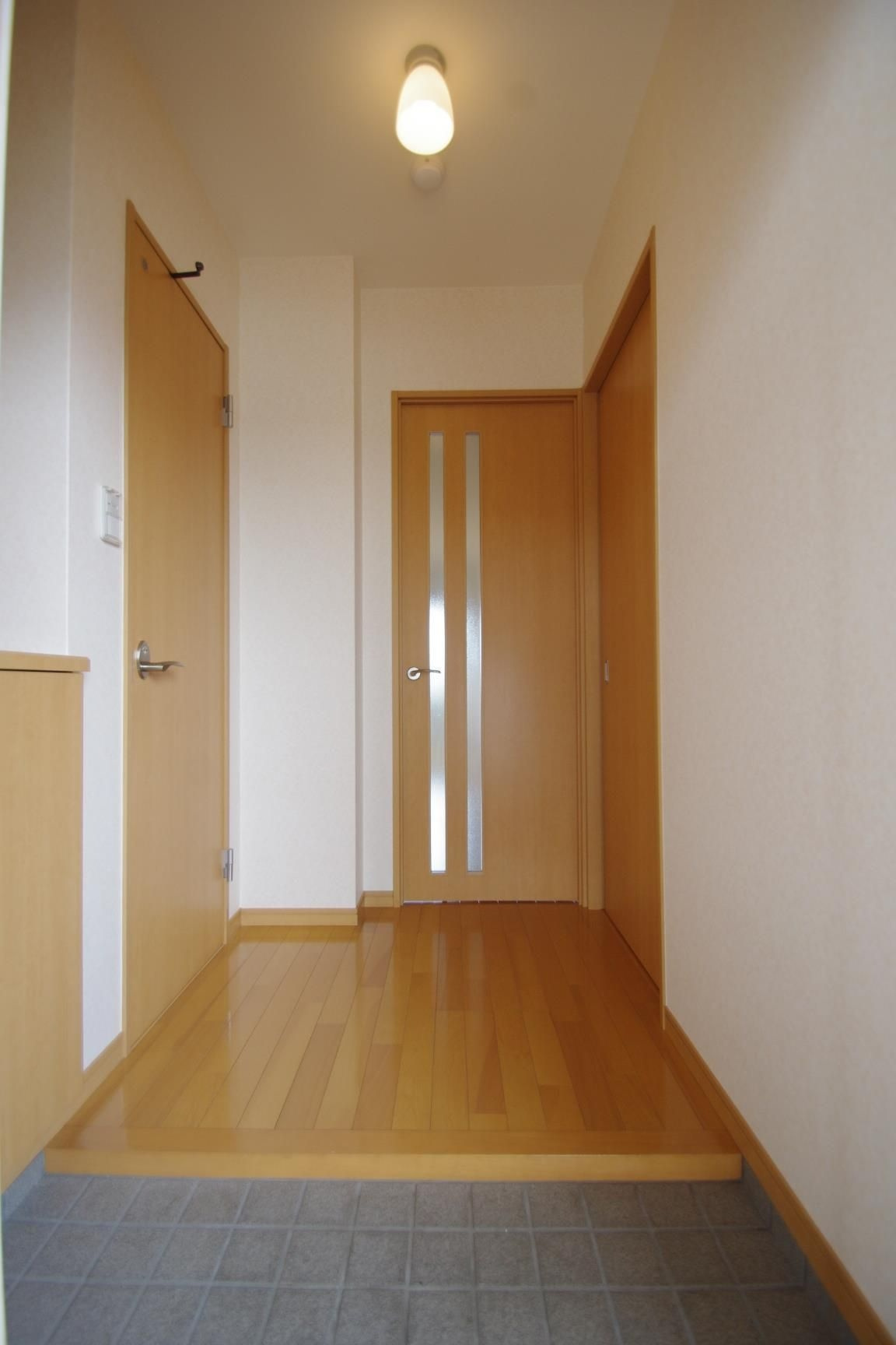 グレイスフル光の森の玄関