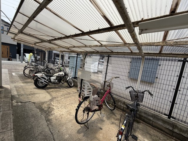 グローリィハイツ八戸ノ里のその他共用部分