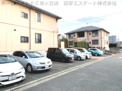 【駐車場】 | ガーデンパークC棟
