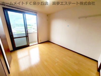 【洋室】 | ガーデンパークC棟 | 6.1帖洋室