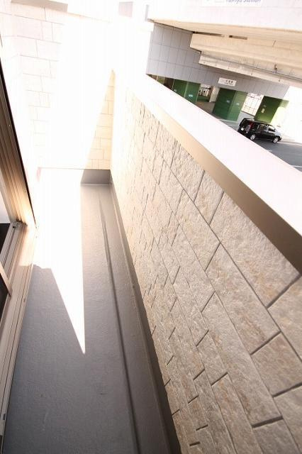 STUDIO 伏屋のバルコニー|開放的で明るい空間を演出してくれるバルコニーです