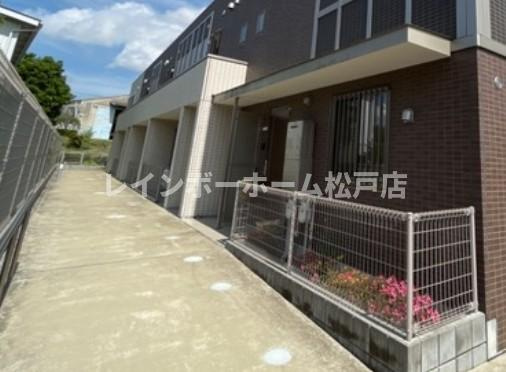 【仲介手数料：50％OFF】対象物件！のエントランス|落ち着いたエントランスです