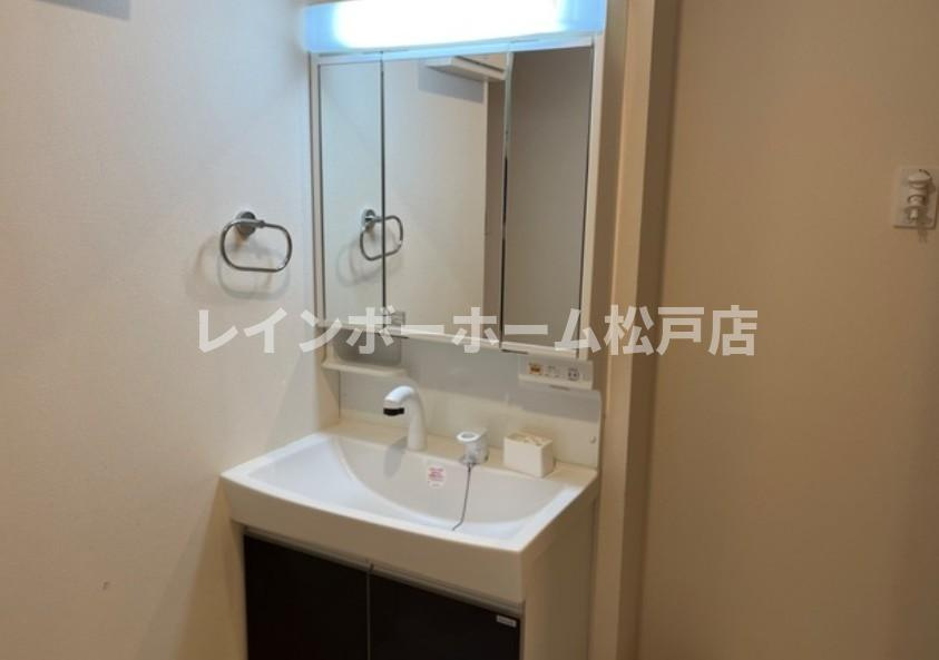 【仲介手数料：50％OFF】対象物件！の洗面所|広い洗面スペース