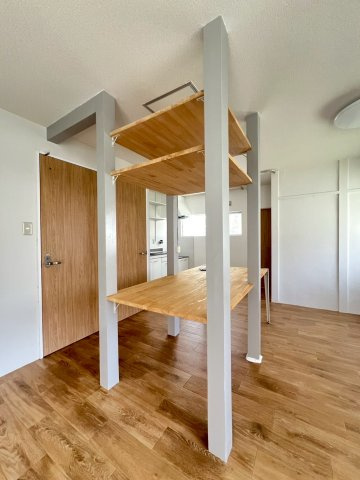 朝霧南町4丁目戸建の内装