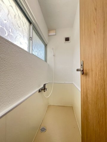 朝霧南町4丁目戸建の浴室