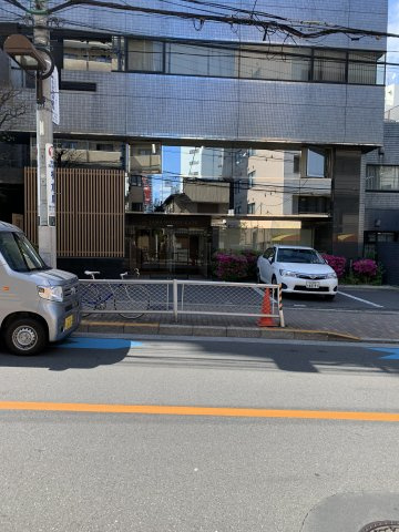 TAMA WOODY GATE MITA（タマウッディーゲートミタ）のエントランス