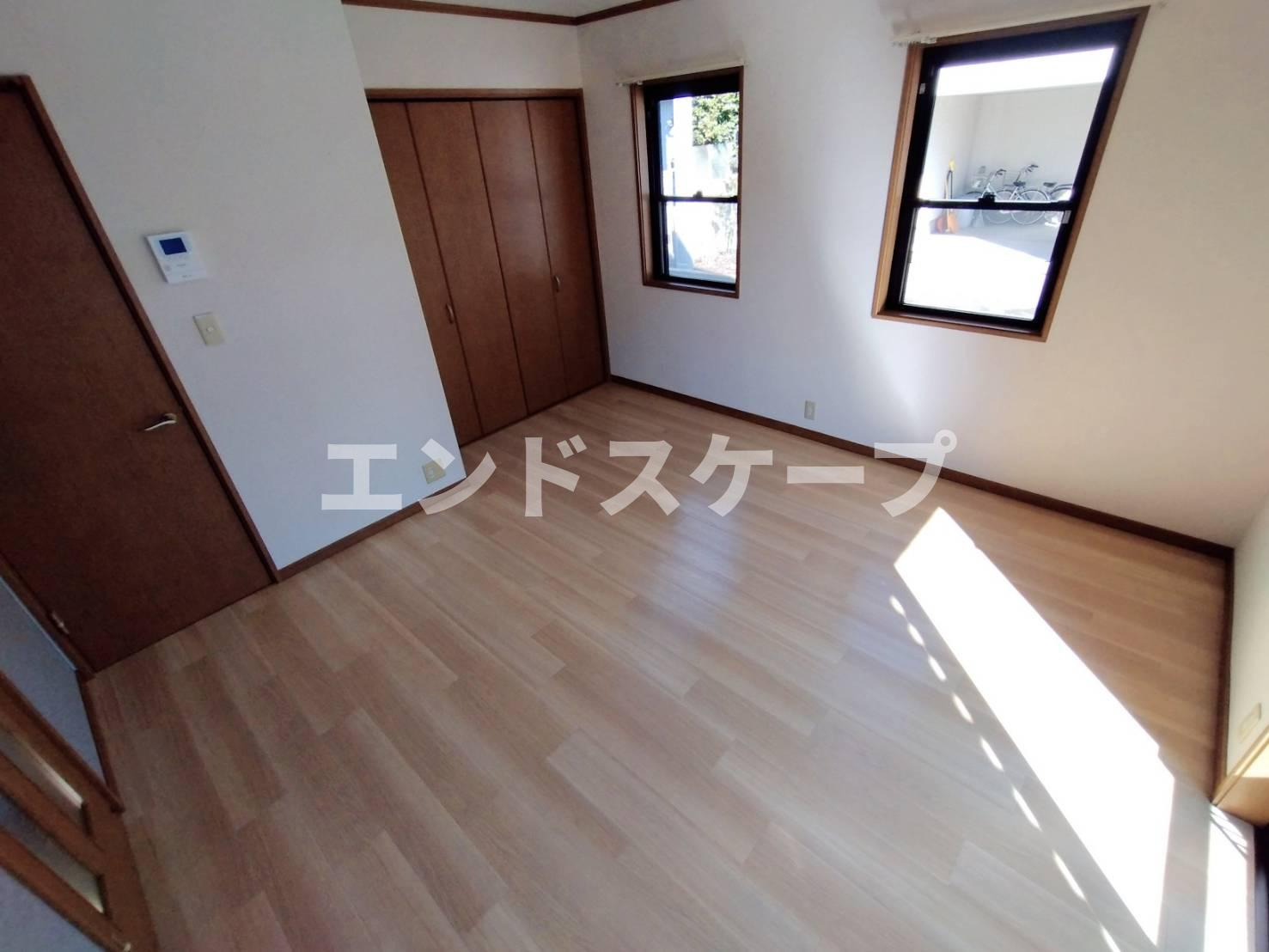 コーポミルクールの居間・リビング|高崎、前橋のお部屋探しはエンドスケープまで！お客様の理想お聞かせ下さい♪