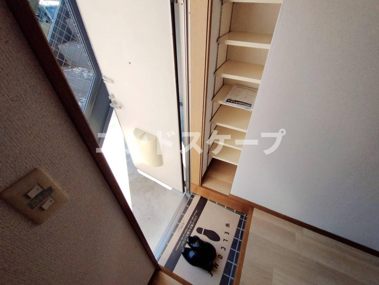 コーポミルクールの玄関|高崎、前橋のお部屋探しはエンドスケープまで！お客様の理想お聞かせ下さい♪