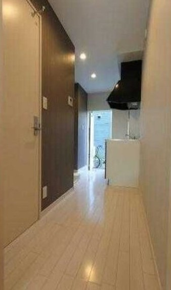 足立区千住東２丁目のアパートの玄関