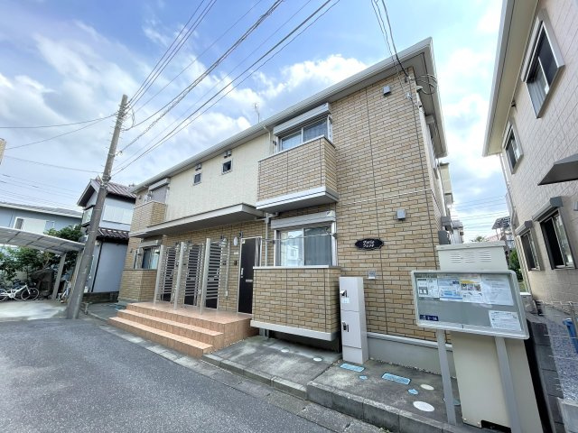 フェリオ