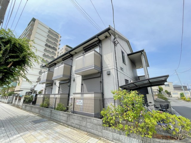 ロイヤルパレス