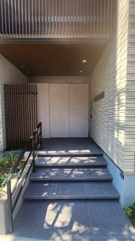 【エントランス】シャーメゾンガーデンズ御影