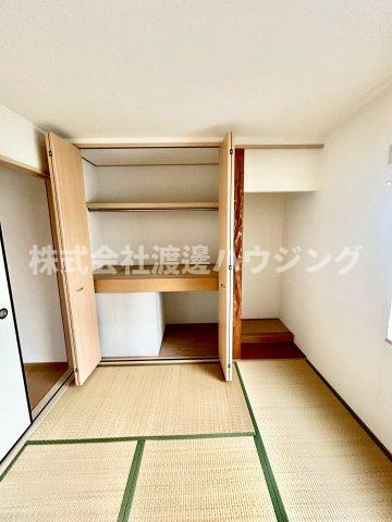豊中市若竹町１丁目のテラスの収納
