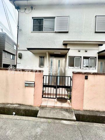 豊中市若竹町１丁目のテラスのエントランス