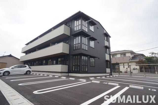 熊本市東区東京塚町のアパートの外観