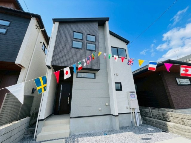 【BLOOMING GARDEN】　久喜市栗原4丁目　全3邸の外観|〇１号棟　外観〇
3LDK、間仕切り4LDK対応可！ウォークインクローゼット付きの収納豊富な間取りです♪
2026年6月撮影